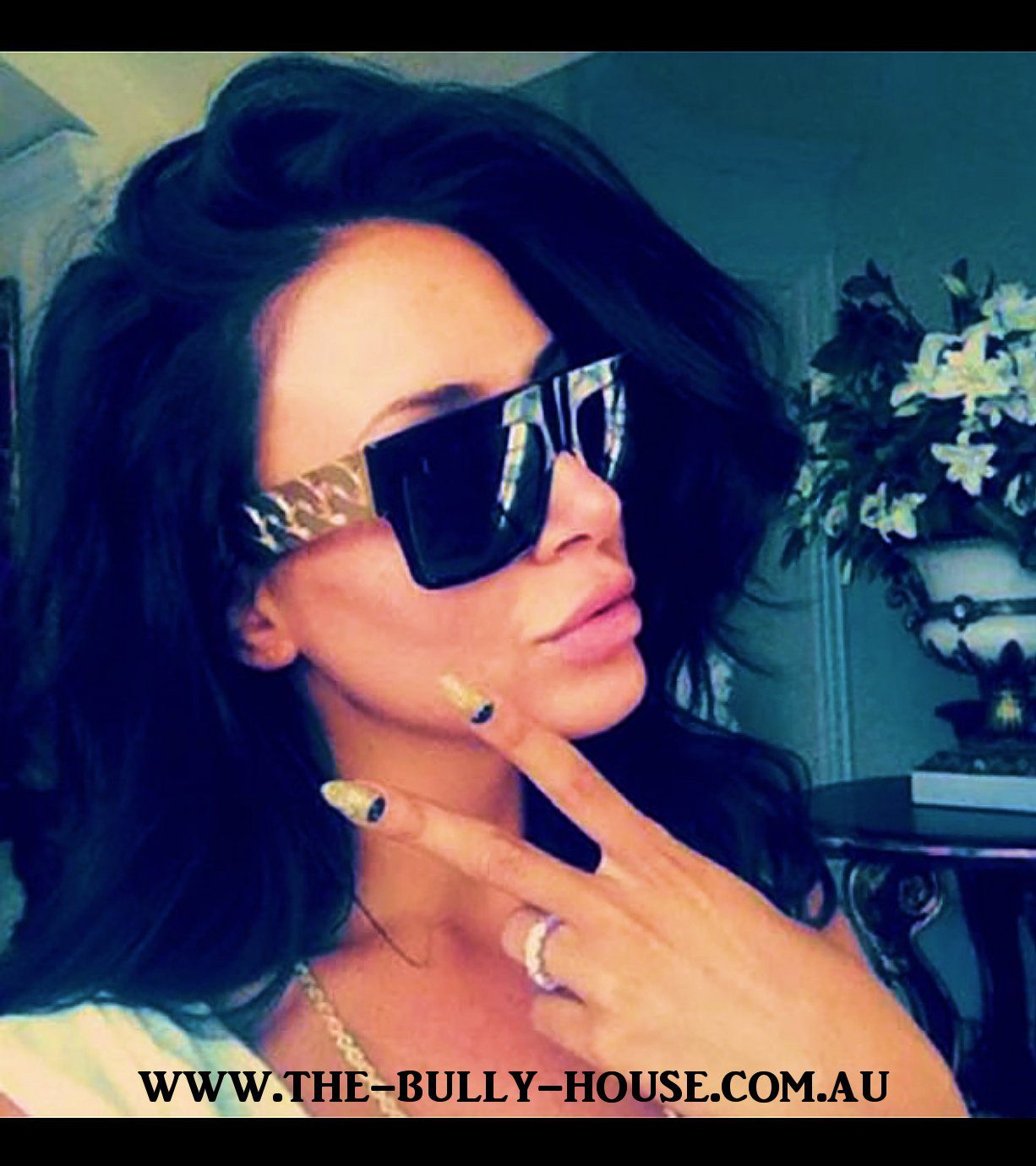 CUBAN LINK Sunglasses - Gold / Black - Unisex - by -THE BULLY HOUSE