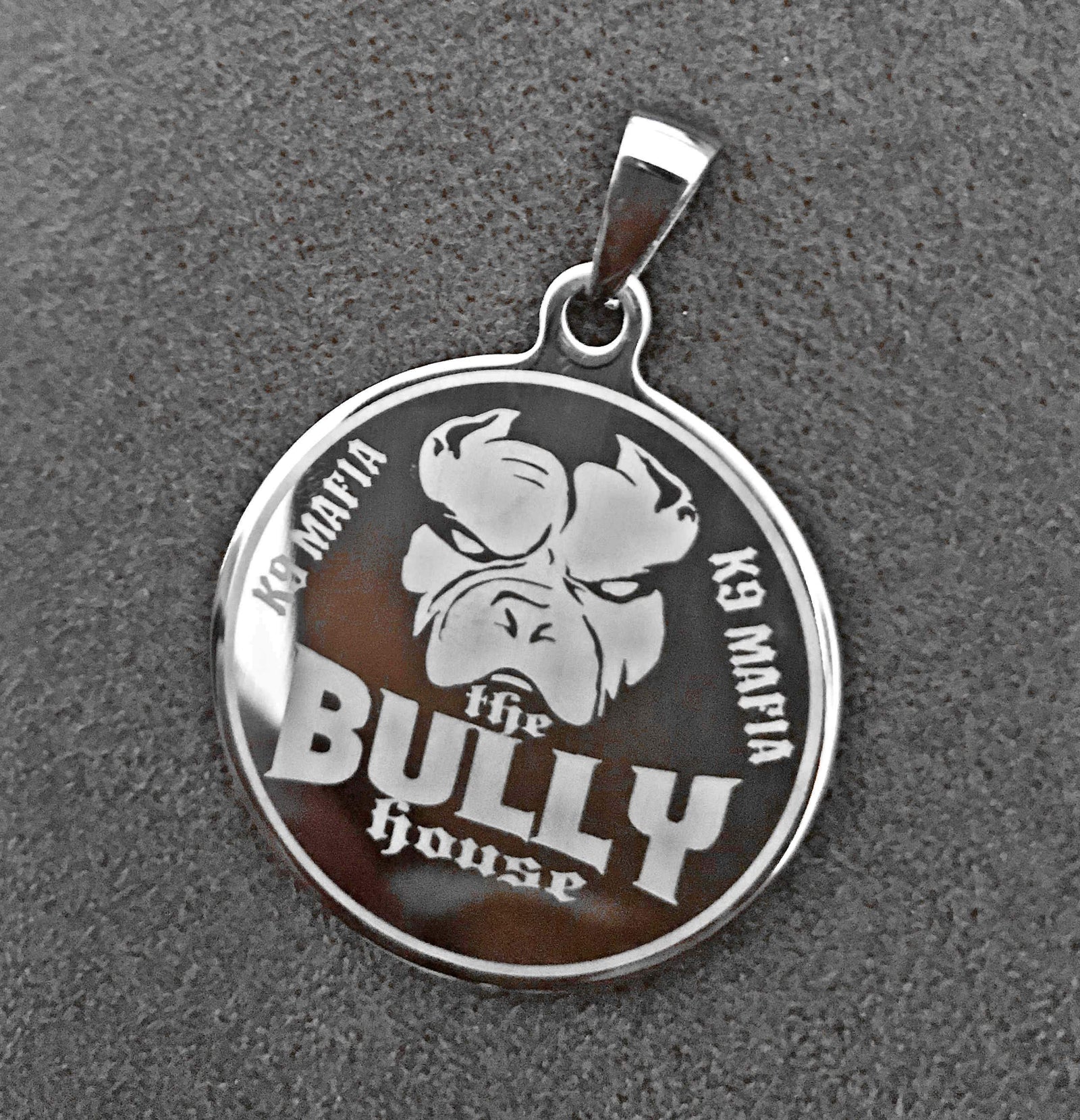 The Bully House - Dog Tag - Medallion - Key Ring SILVER - 3.5cm big